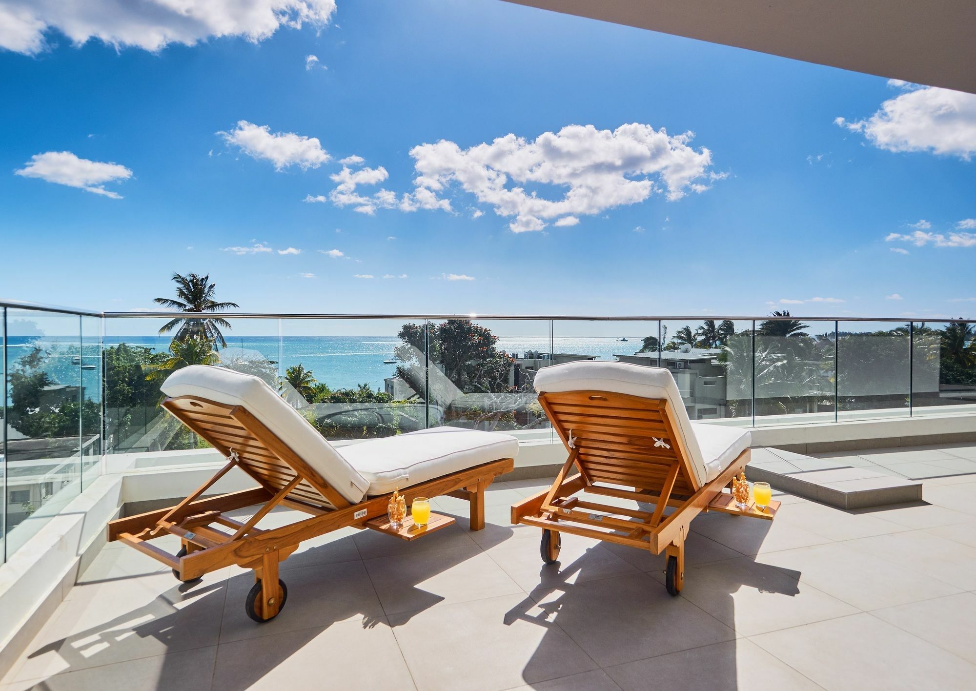 Liberty Drive Apartments & Penthouses By Lov Trou aux Biches Exterior foto